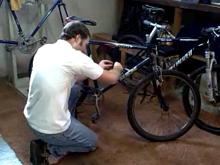 install bottle cage video